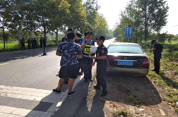 1691719027611248.jpg 2019年5月配合公安機關檢查違禁物品